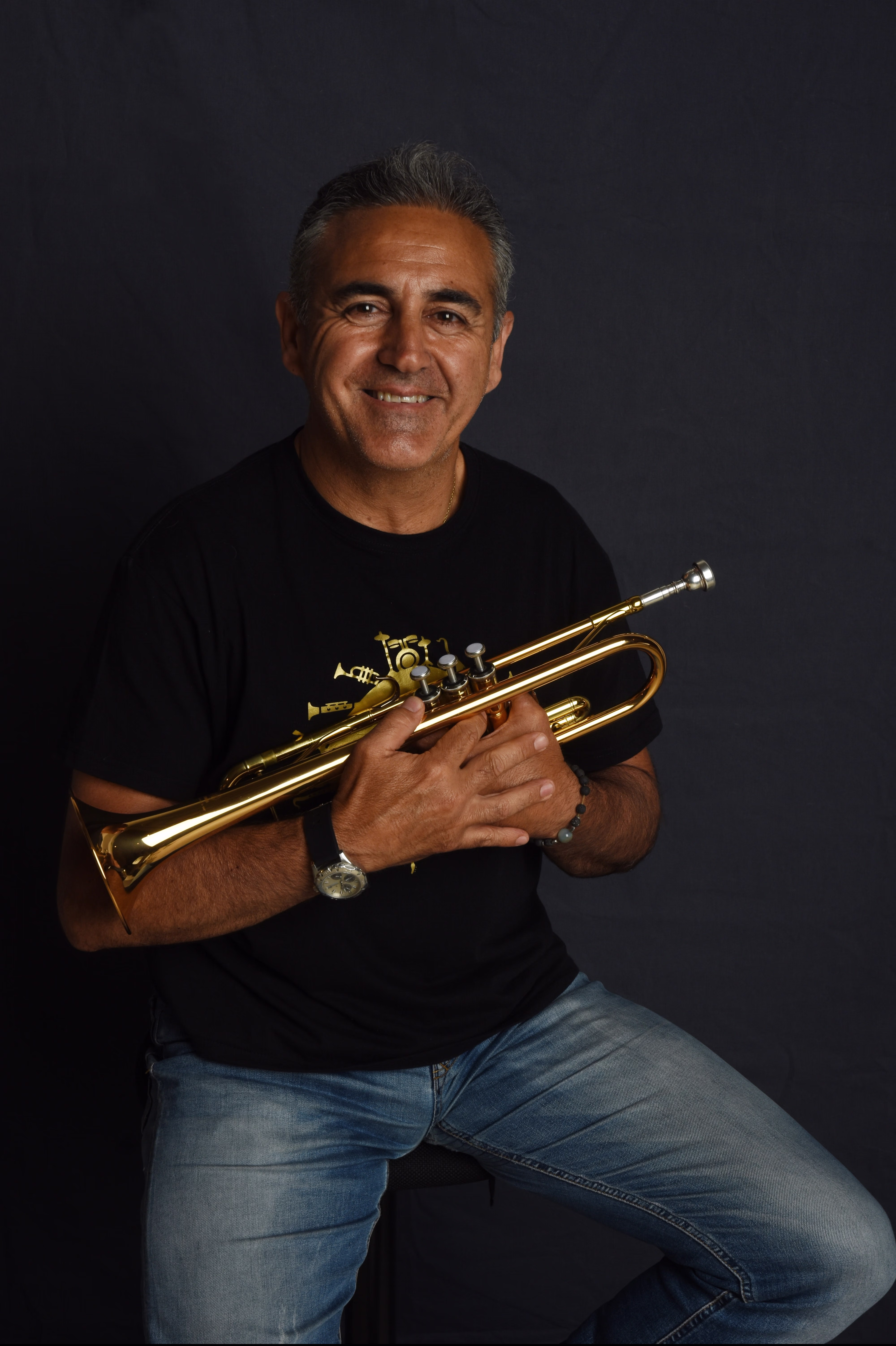 Carlos Rodríguez «Chacal», director